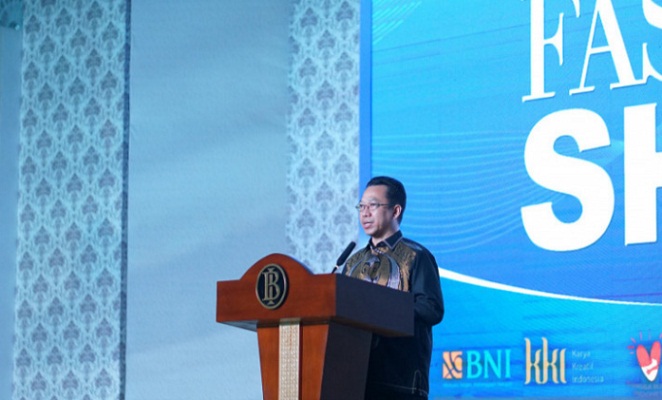 Kepala KPw Bank Indonesia Gorontalo, Budi Widihartanto memberikan sambutan pada Hulonthalo Arts and Craft Festival 2021 di Kota Gorontalo